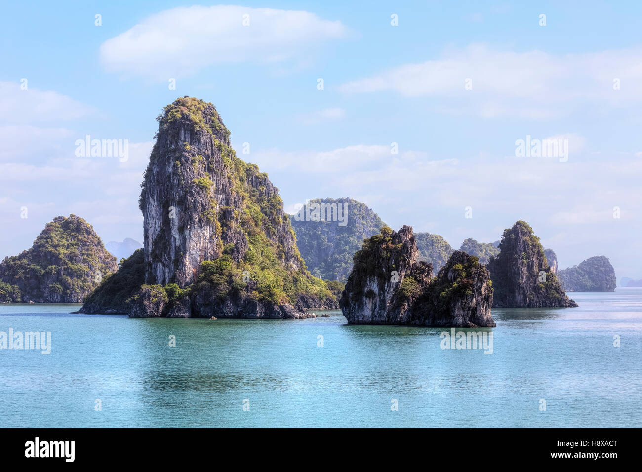 La baie d'Halong, Vietnam, l'Indochine, l'Asie Banque D'Images