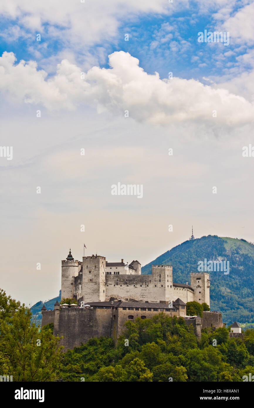 Le château de Hohensalzburg à Salzbourg, Autriche Banque D'Images