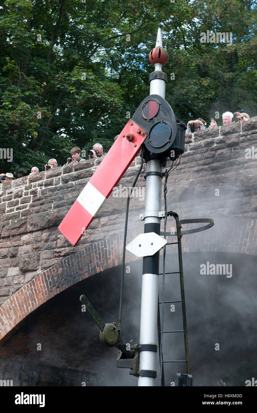 Sémaphore le quadrant inférieur au signal de départ sur la West somerset Railway, UK Banque D'Images