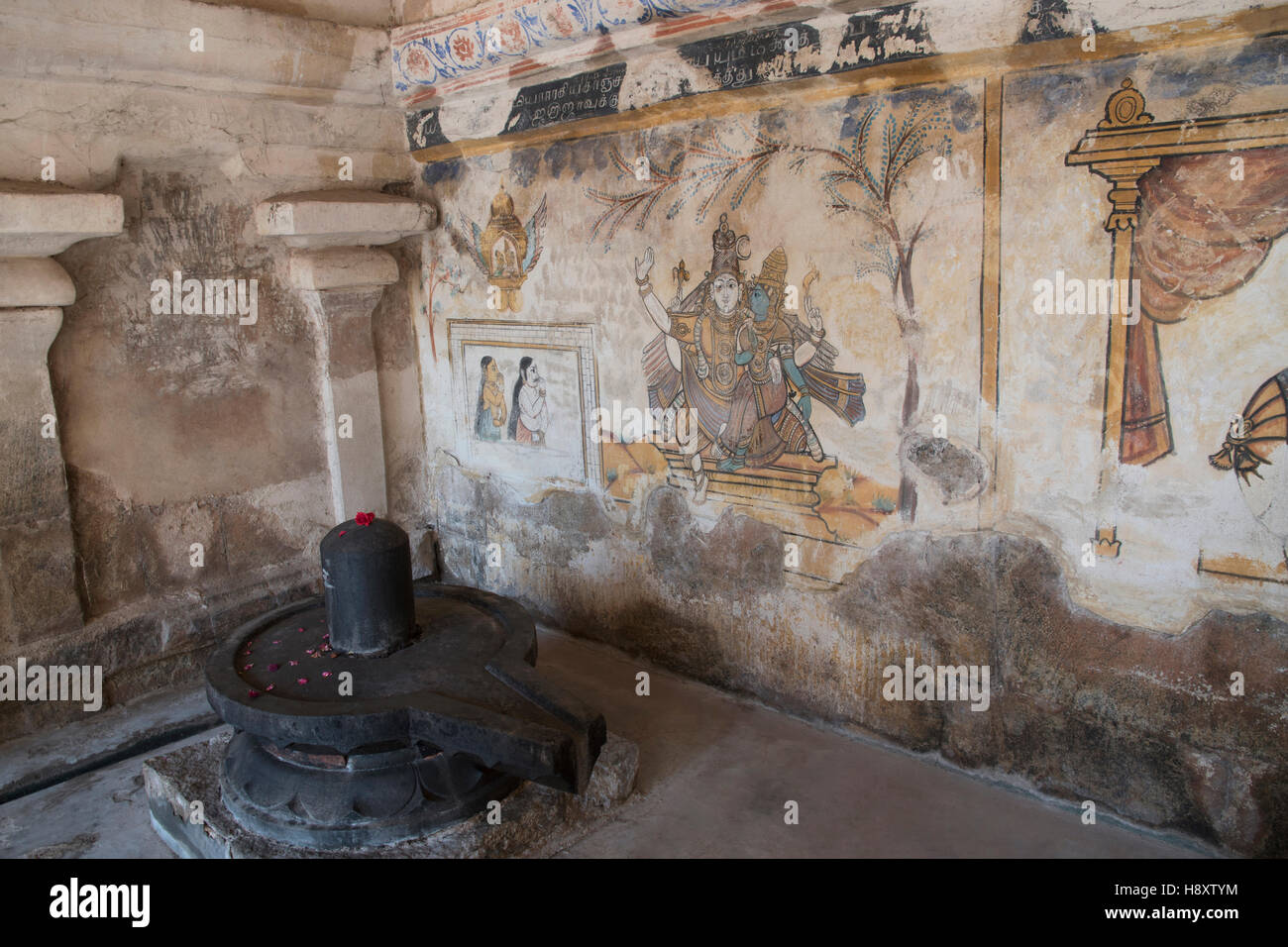 Avec un Linga Nayaka, peinture à l'intérieur de la paroi nord du cloître, Temple de Brihadisvara complexe, Tanjore, Tamil Nadu, Inde. Banque D'Images