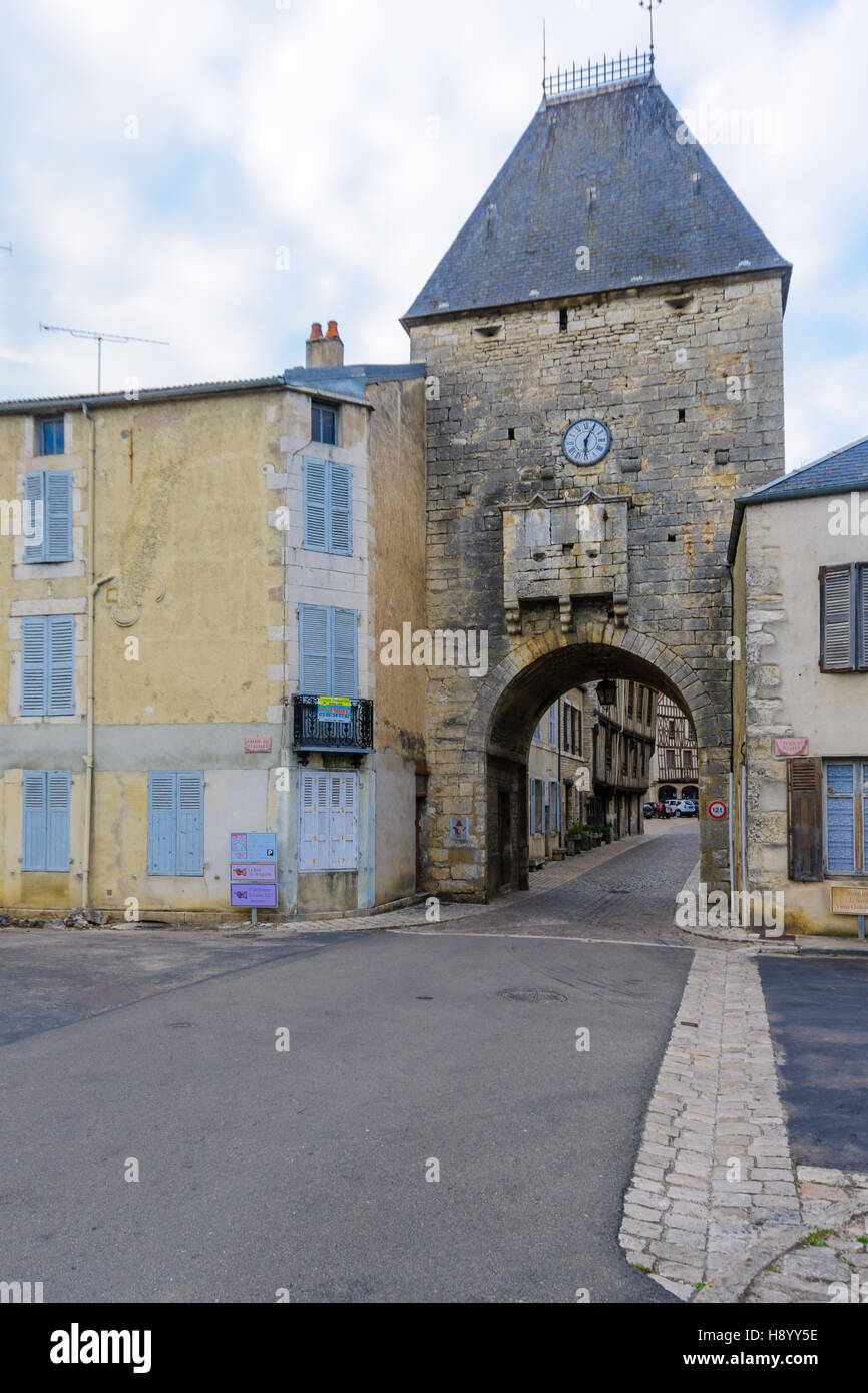 NOYERSsurSerein, FRANCE 11 octobre 2016 l'entrée Gate (porte