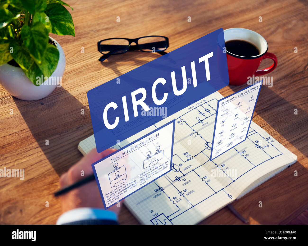 Circuit électronique Tension Électricité Concept Banque D'Images