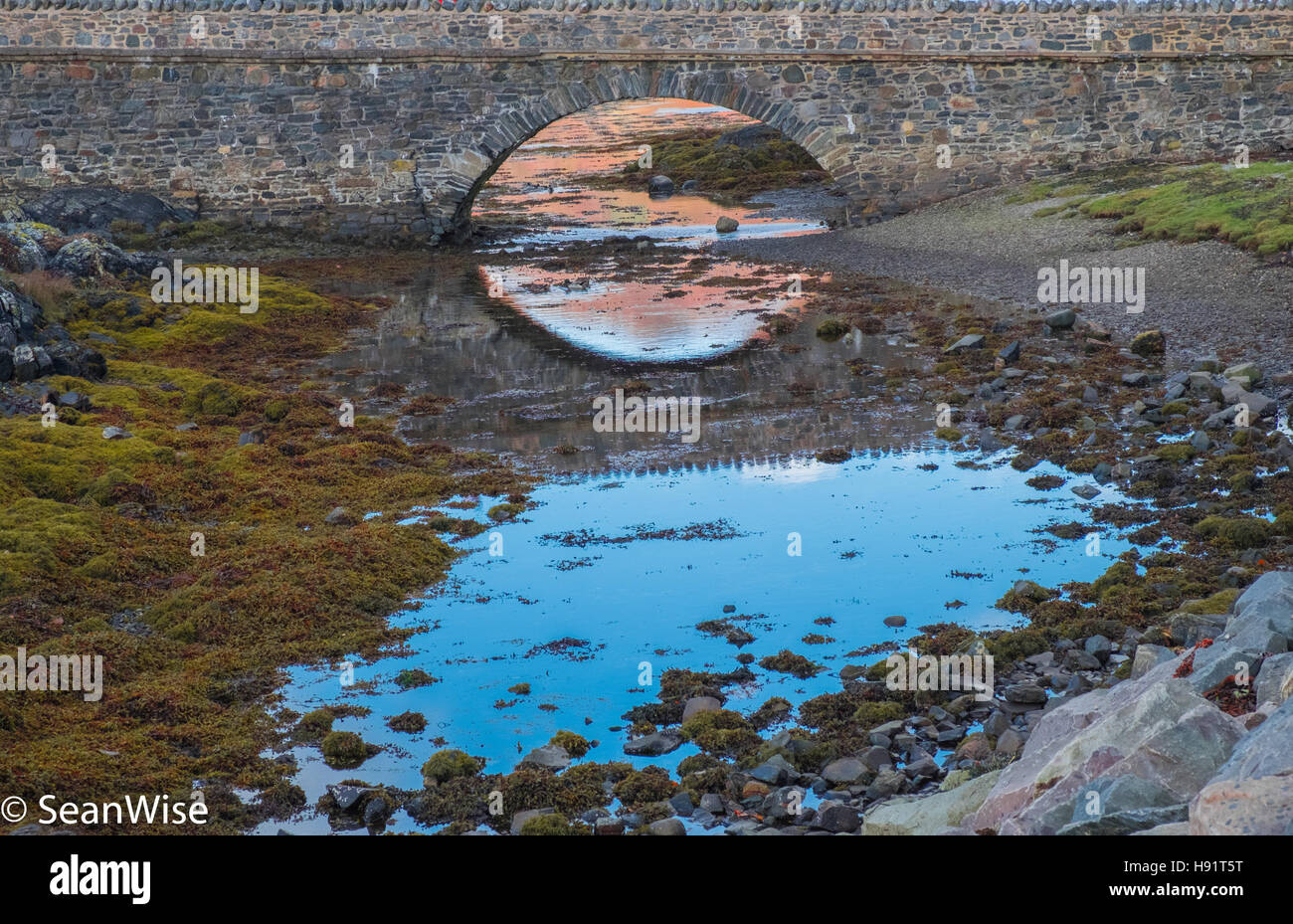 Pont de château Eilean Donan Banque D'Images