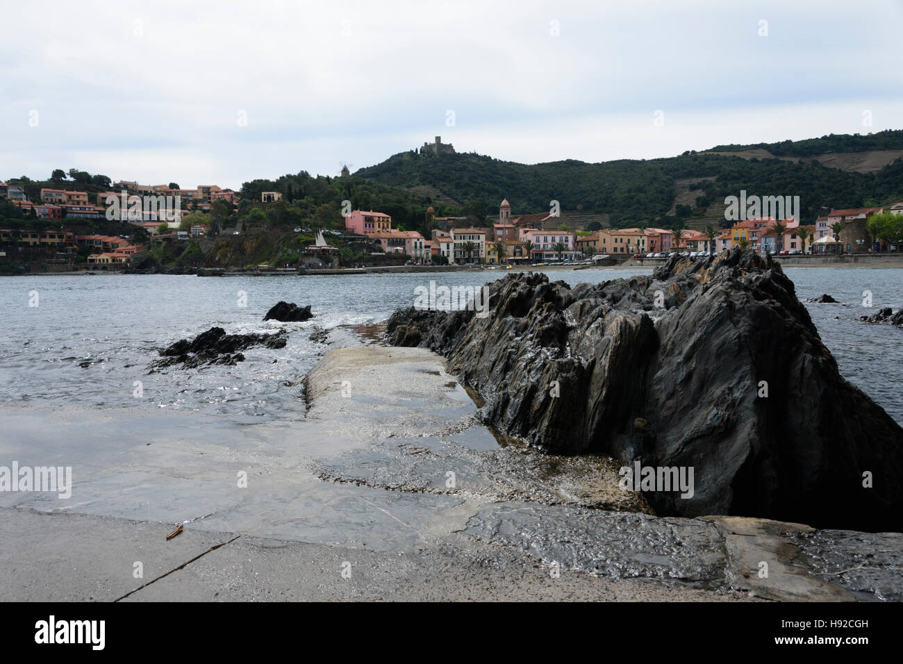 Vue sur la baie de Collioure. France Banque D'Images
