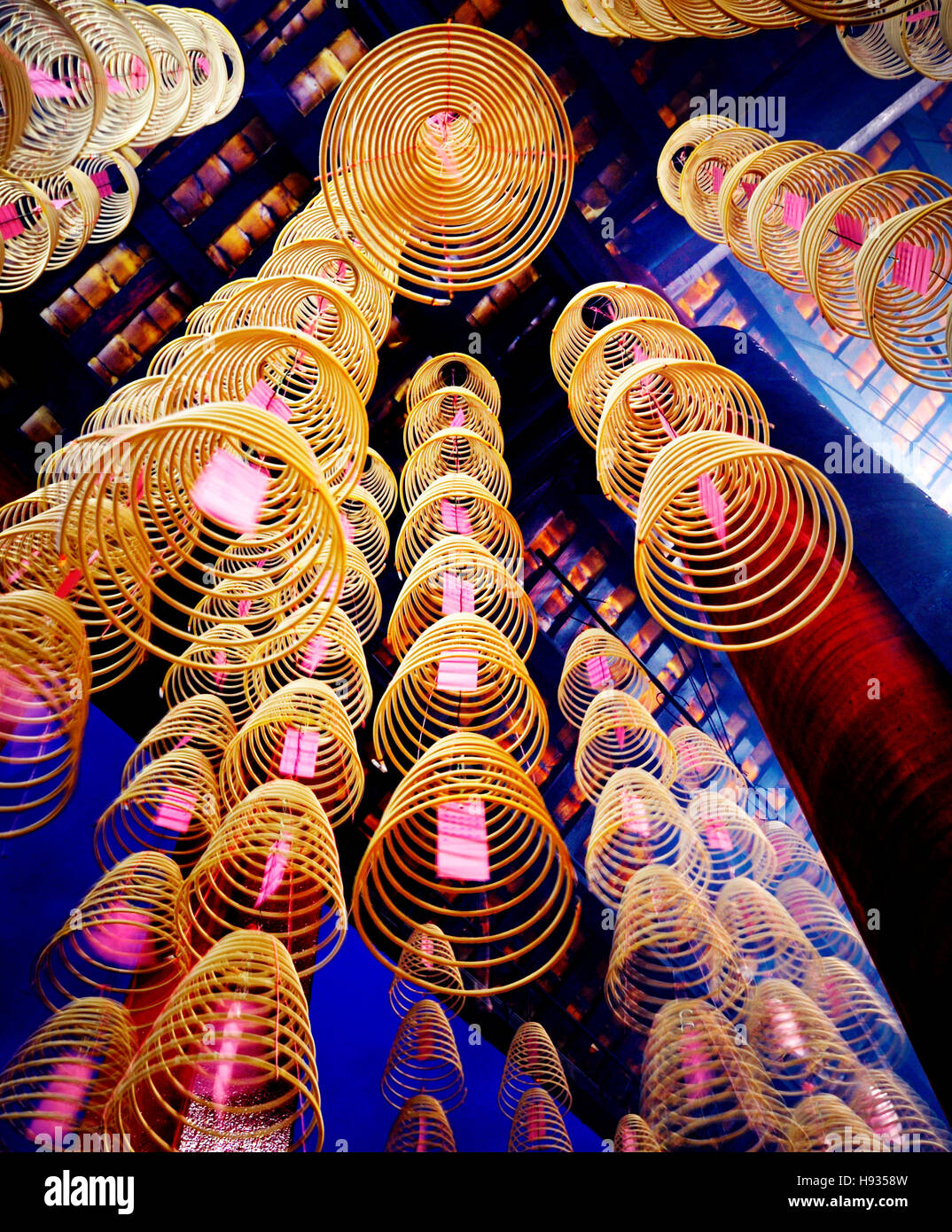 Bobines d'encens temple Chinois en concept de décoration Banque D'Images