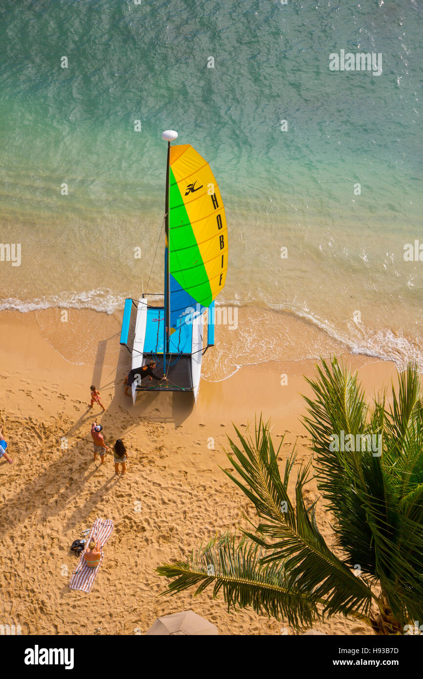 La plage de Waikiki, Oahu, Hawaii Banque D'Images