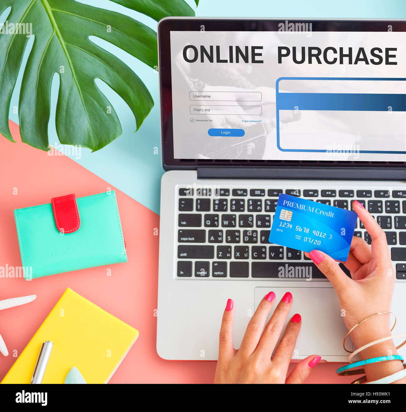 Achat en ligne achat sur Internet notion de commerce électronique Banque D'Images Achat en ligne achat sur Internet notion de commerce électronique Banque D'Images