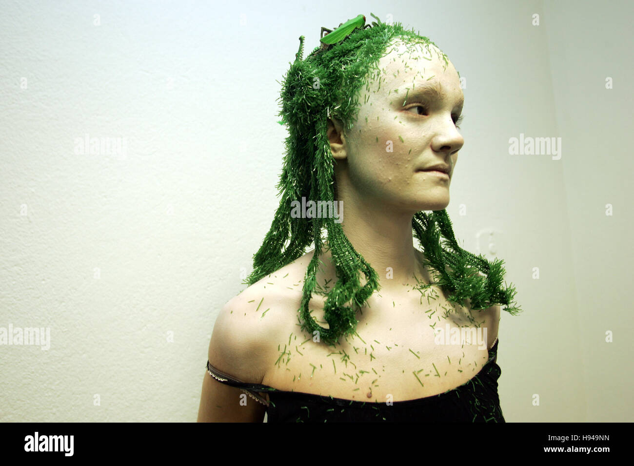 L'image de masque, fantasy green plastik hairstyle Banque D'Images