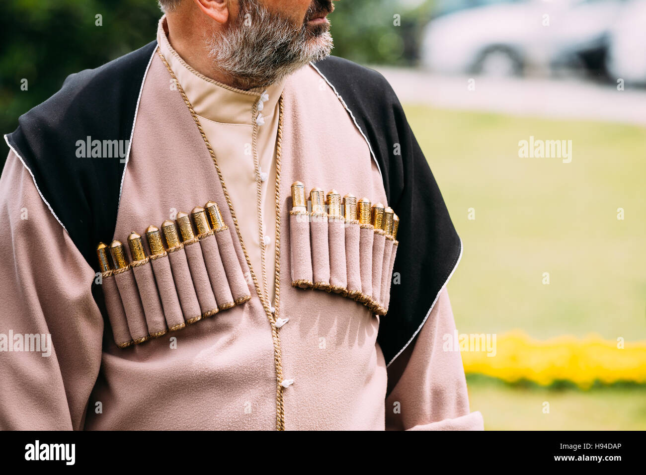 Close Up of Elder homme géorgien dans les vêtements. La culture de la Géorgie Pays Banque D'Images