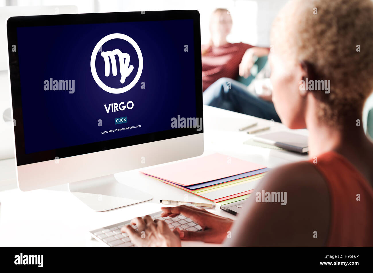 Horoscope zodiaque vierge Inscription Concept Galaxy Banque D'Images