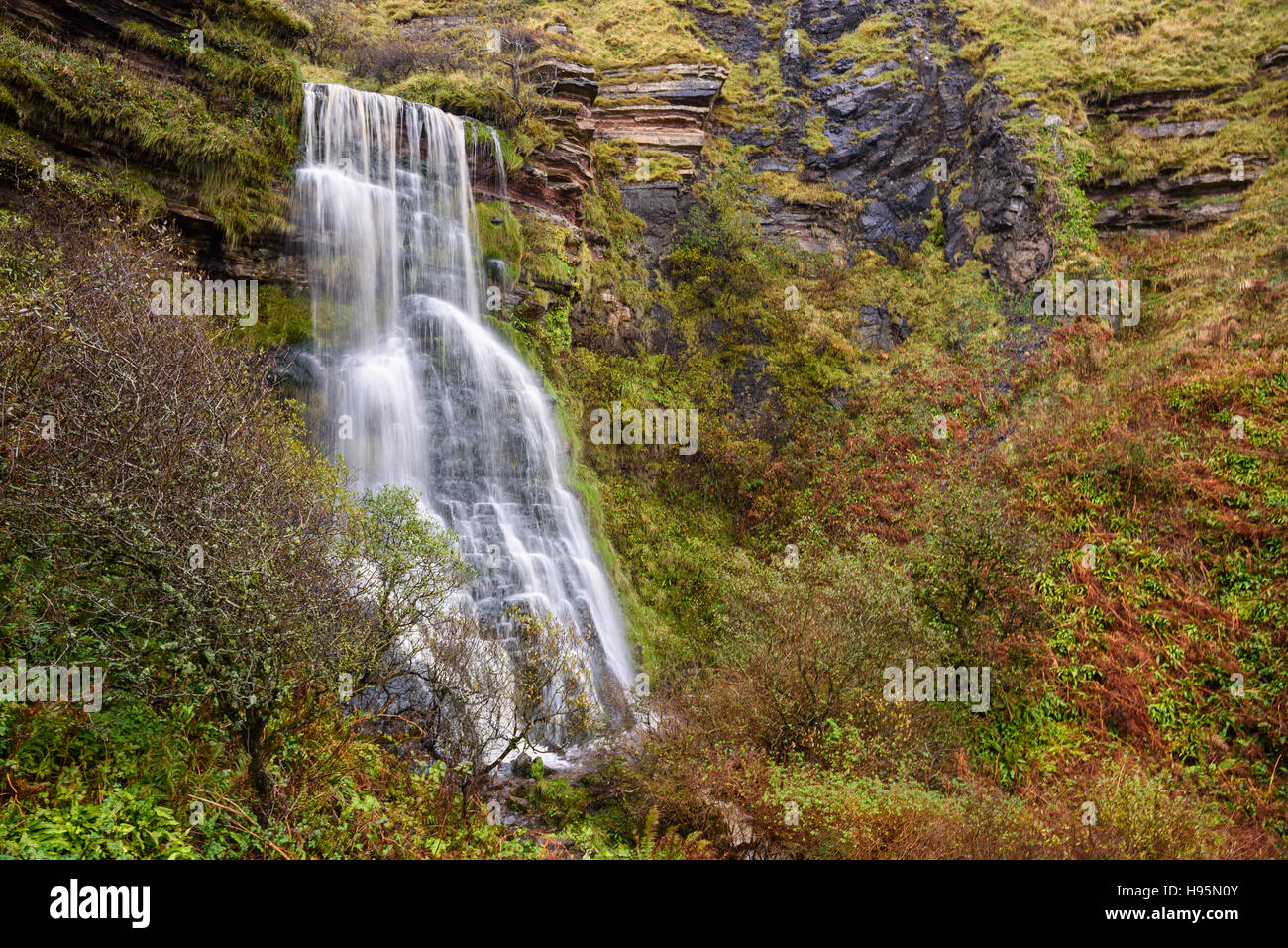 Chute près de Kildonan Shore, Île d'Arran, North Ayrshire, Ecosse Banque D'Images