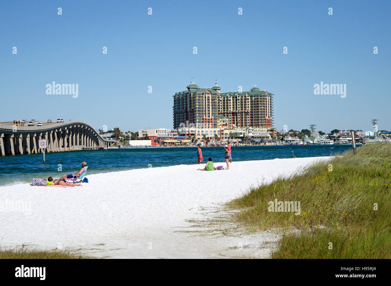 Destin Florida USA l'armée sur la plage donne sur l'Île Okaloosa Destin un village de vacances sur la région de l'enclave de la Floride US Banque D'Images