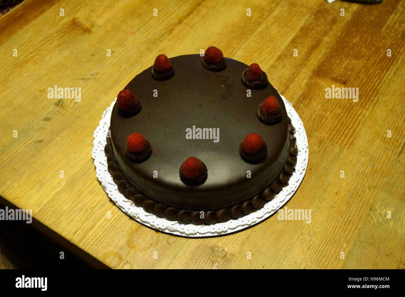 Devils Food Cake aux fraises Banque D'Images