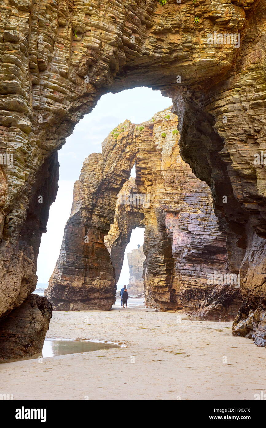 Plage des cathédrales, comme Praia Catedrais, Ribadeo, Espagne Banque D'Images