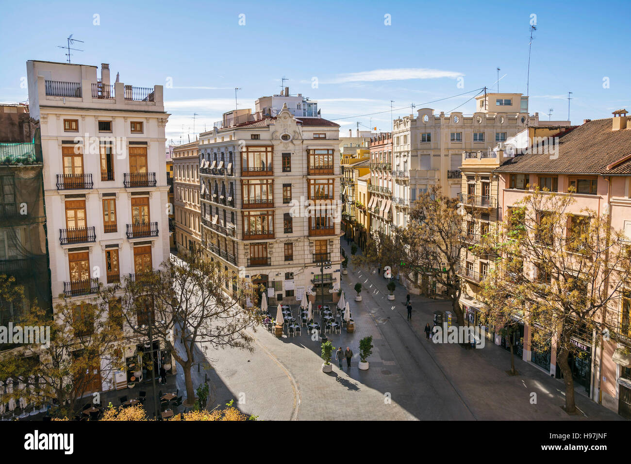 Avis de Valence, en Espagne, à partir de tours de Serrano, ancienne porte de la ville. Banque D'Images