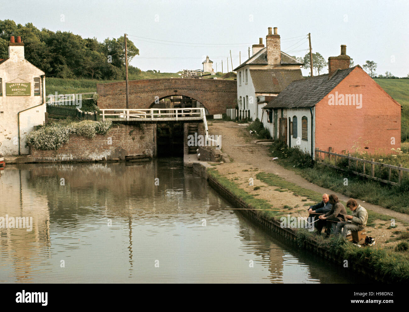 Escalier Foxton Locks, Grand Union Canal, près de Market Harborough, Leicestershire, Angleterre, Royaume-Uni, en fin des années 60 Banque D'Images