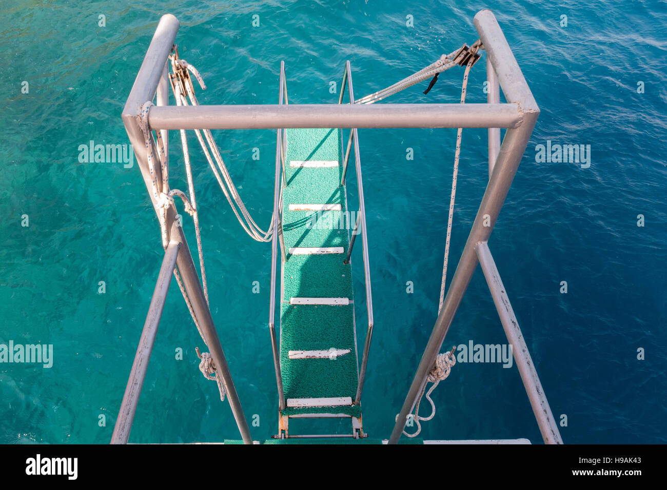 Escaliers à la mer Bateau Banque D'Images