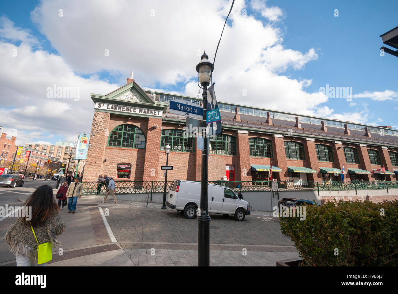 L'extérieur de l'histoire, le fleuve Saint-Laurent à l'angle du marché de l'avant et rues Jarvis, au centre-ville de Toronto, Ontario Canada Banque D'Images