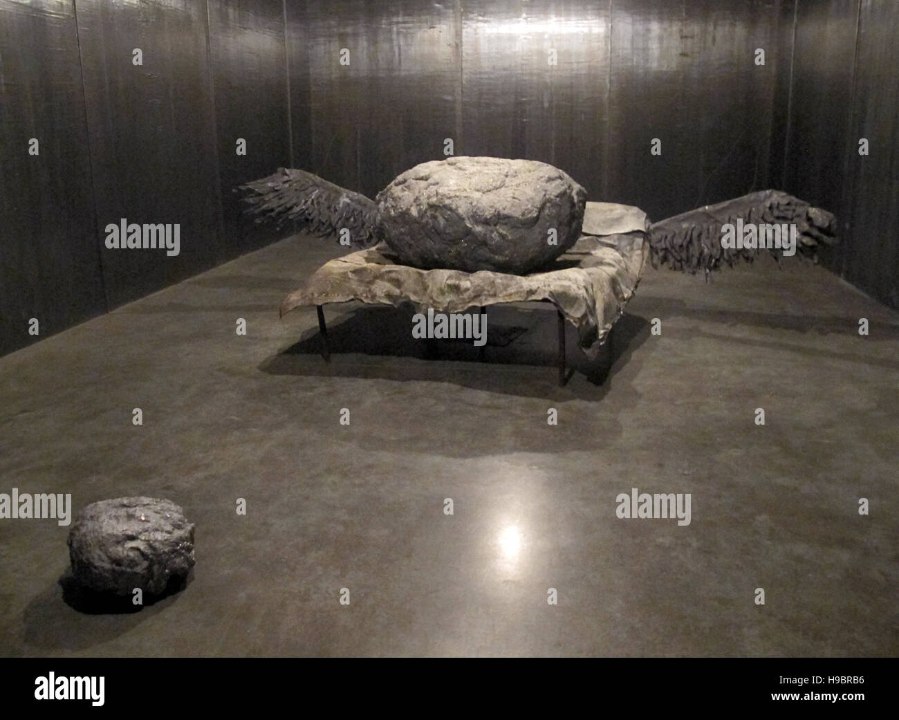 Londres, Royaume-Uni. 21 Nov, 2016. Une installation par Anselm Kiefer sur l'affichage dans la galerie White Cube dans le cadre d'une exposition de l'artiste derniers travaux à Londres, Angleterre, 21 novembre 2016. Walhalla', 'que le spectacle s'appelle, jusqu'à la 12 février 2017. Photo : Katrin Kasper/dpa/Alamy Live News Banque D'Images
