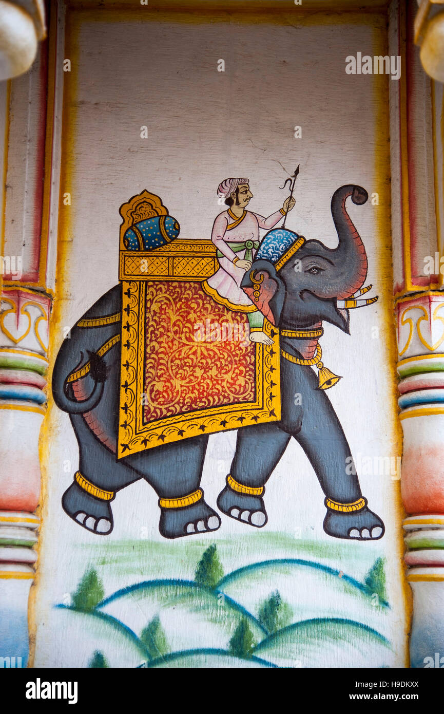 Peinture d'art de l'éléphant sur le mur à Pushkar rajasthan inde Banque D'Images