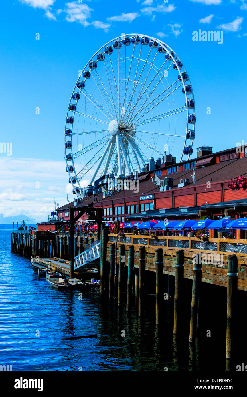 Seattle WA USA Grande Roue Pier 57 Banque D'Images
