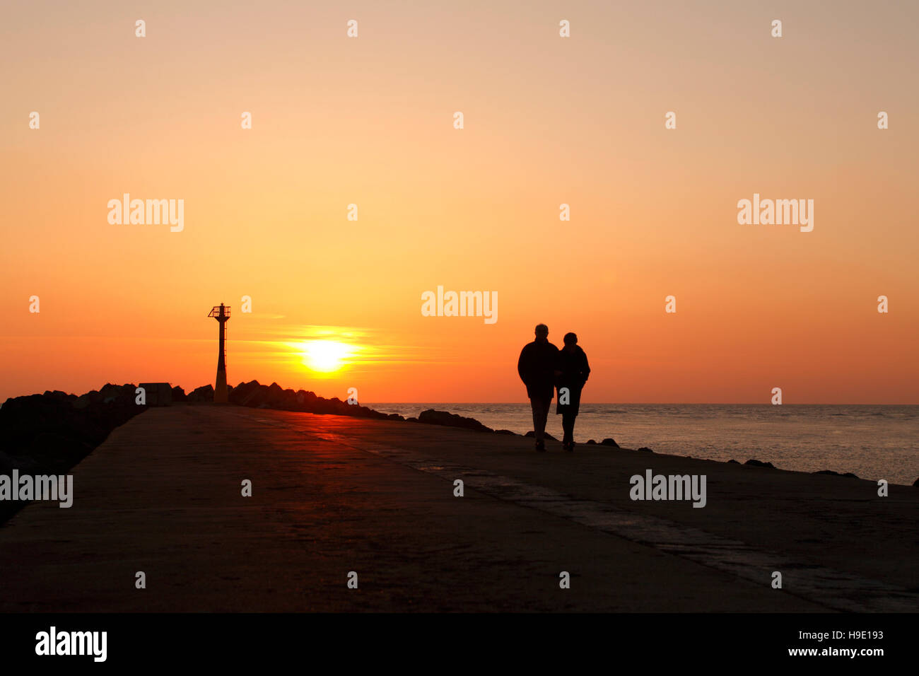 Coucher du soleil sur l'océan Atlantique, Anglet, France Banque D'Images
