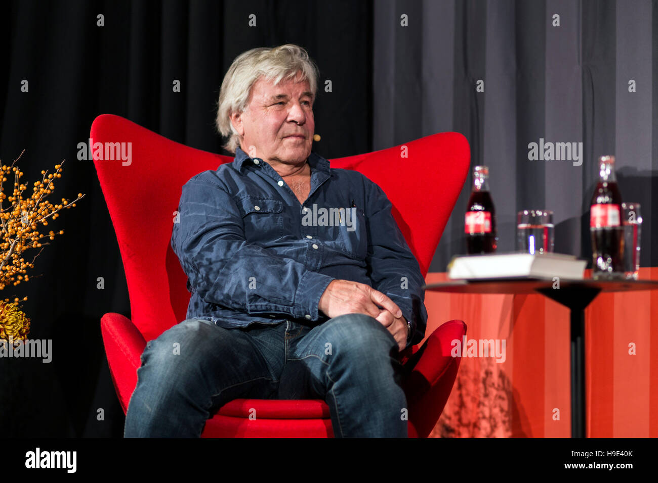 Le Swedish-French auteur et journaliste Jan Guillou vu lors d'un entretien à l'BogForum foire du livre de 2016 à Copenhague. Banque D'Images