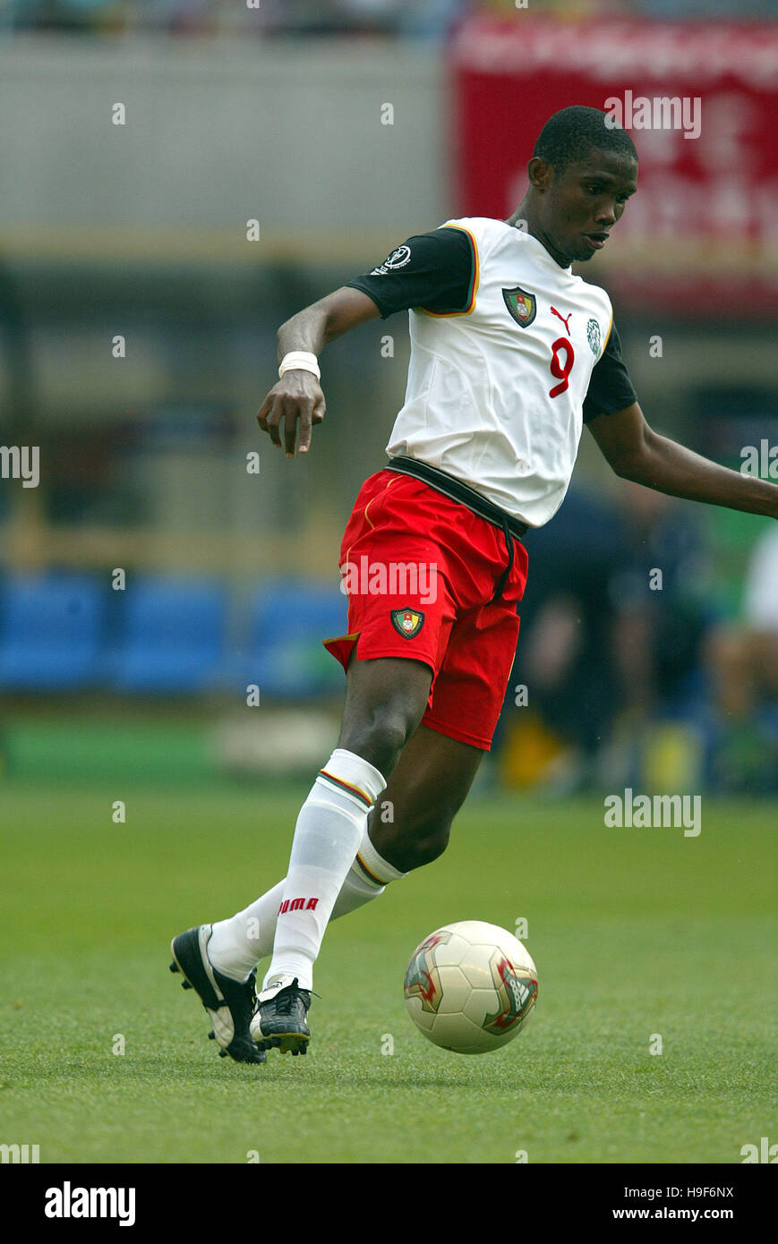 SAMUEL ETOO REAL MAJORQUE FC STADE NIIGATA Niigata, Japon 01 juin 2002 Banque D'Images