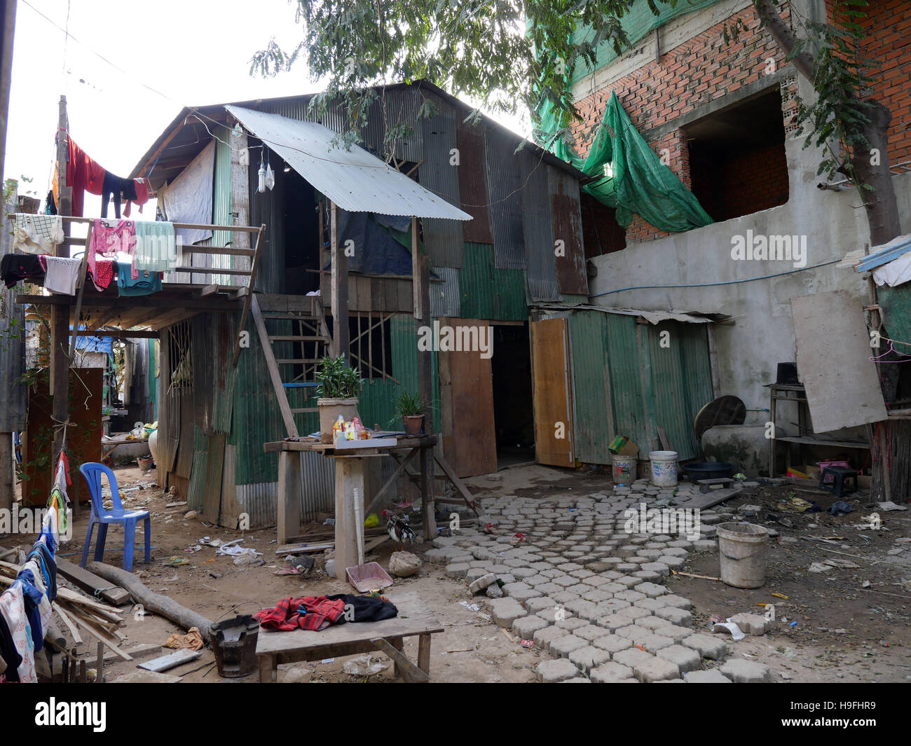 Cambodge, Phnom Penh. Tu Taing bidonville. Banque D'Images