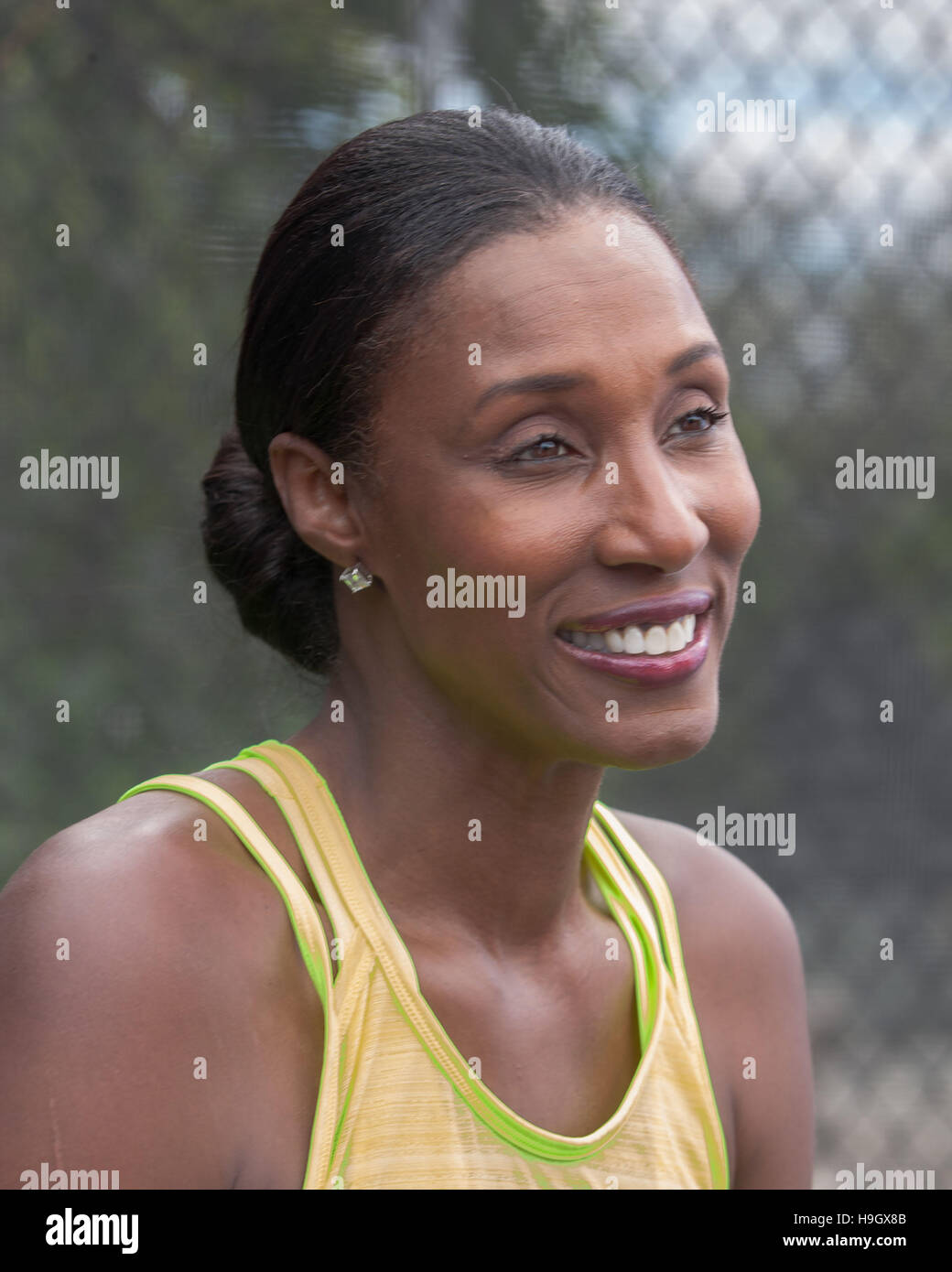 Boca Raton, Floride, USA. 18 Nov, 2016. LISA LESLIE, ancien joueur professionnel de basket-ball, trois fois MVP WNBA et quatre fois médaillé d'or pendant les Jeux Olympiques de 2016 à la Chris Evert/Pro-Celebrity Raymond James Tennis Classic media journée à la Boca Raton Resort & Club. Chris Evert Charities a amassé plus de 22 millions de dollars dans une campagne en cours pour fournir un brillant avenir à la Floride, la plupart des enfants à risque. © Arnold Drapkin/ZUMA/Alamy Fil Live News Banque D'Images