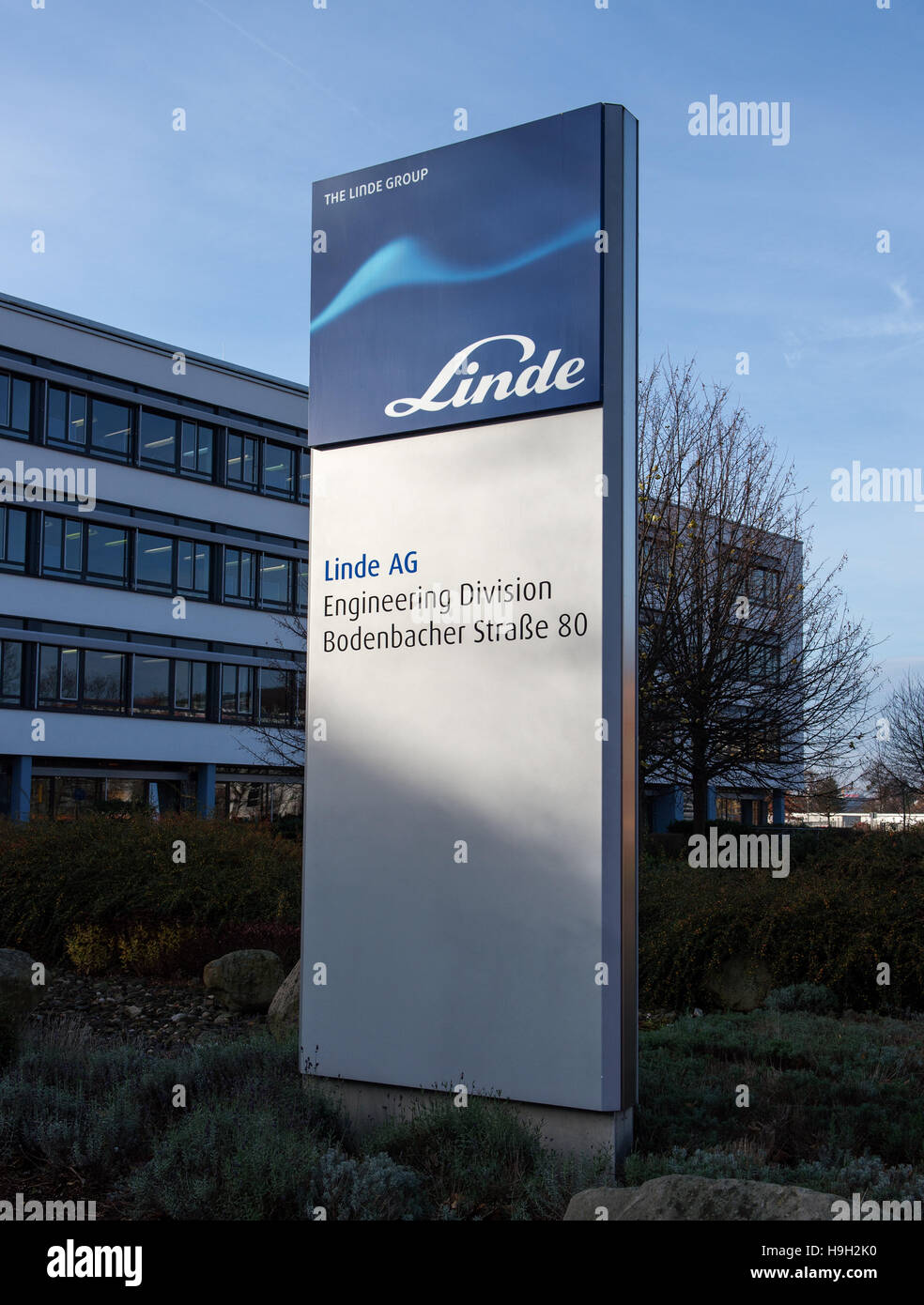 Dresde, Allemagne. 23 Nov, 2016. Le Centre de technologie de Linde AG à  Dresde, Allemagne, 23 novembre 2016. Linde AG prévoit de fermer son  emplacement d'environ 500 employés dans la région de