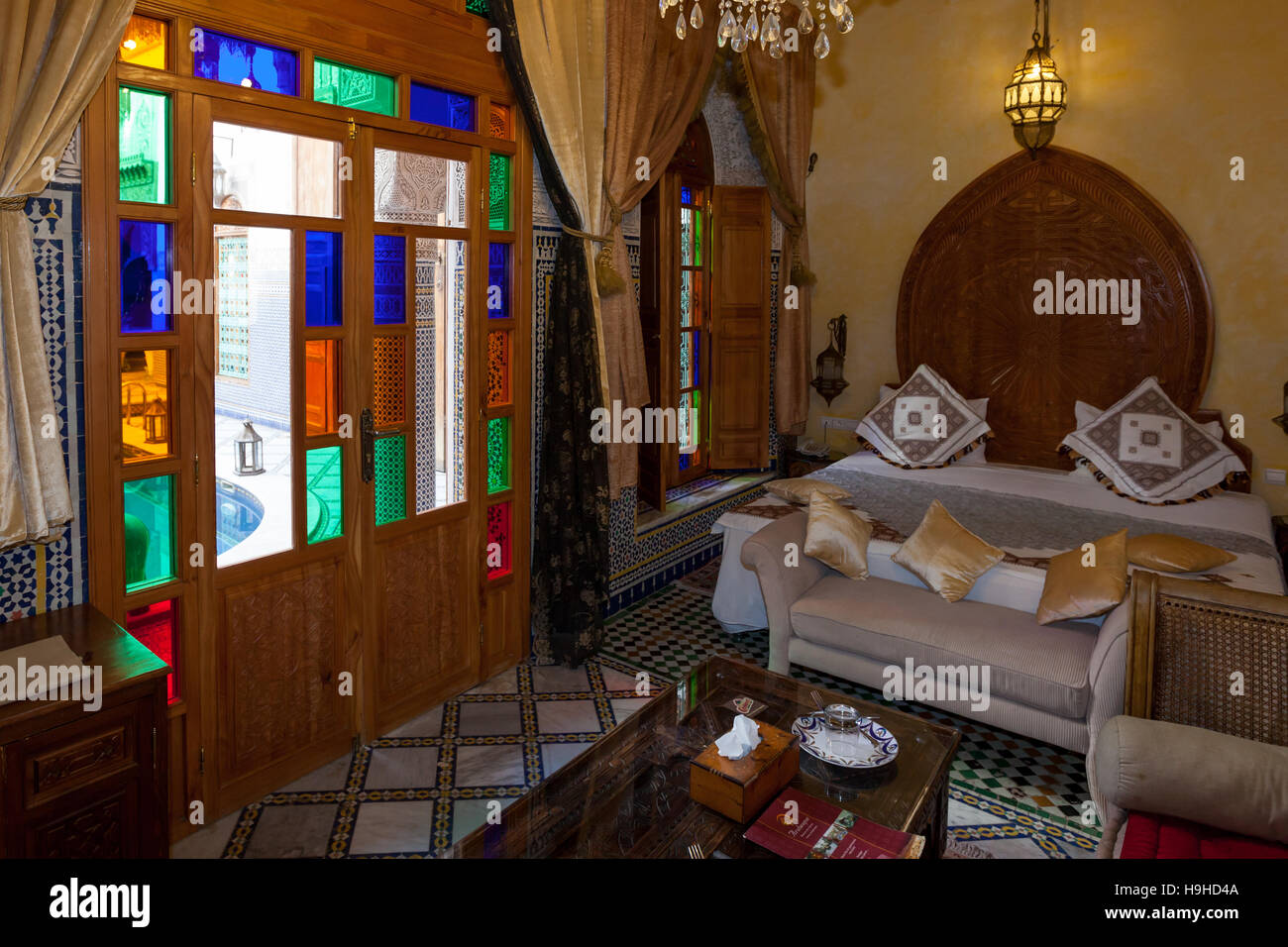 Suite Ambassadeur dans Riad Arabesque à Fès, Maroc Banque D'Images