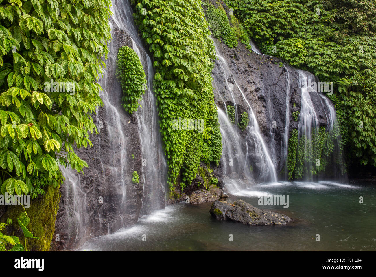 Belle Cascade Banyumala à Bali, Indonésie Banque D'Images