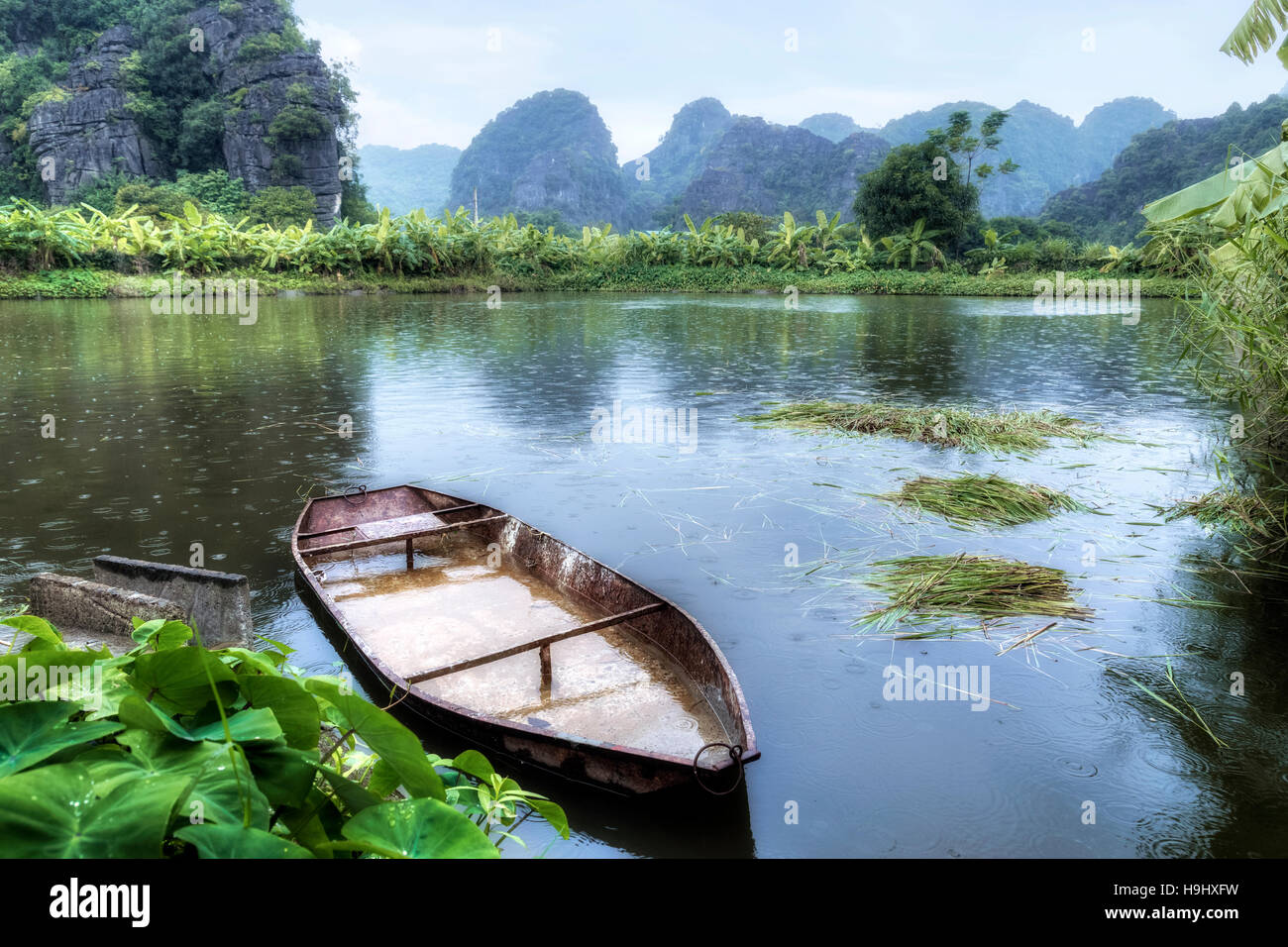 Tam Coc, Ninh Binh, Vietnam, Asie Banque D'Images