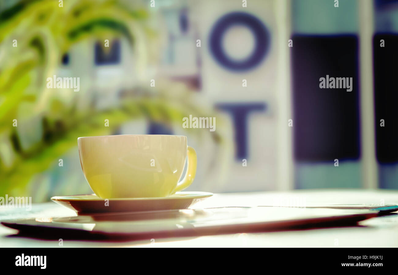 Image composite de tasse de café et tablet pc Banque D'Images
