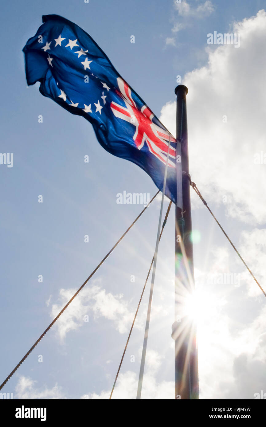 L'UE et de la UK flag flying high sur un bateau au Pays de Galles, Brexit Banque D'Images