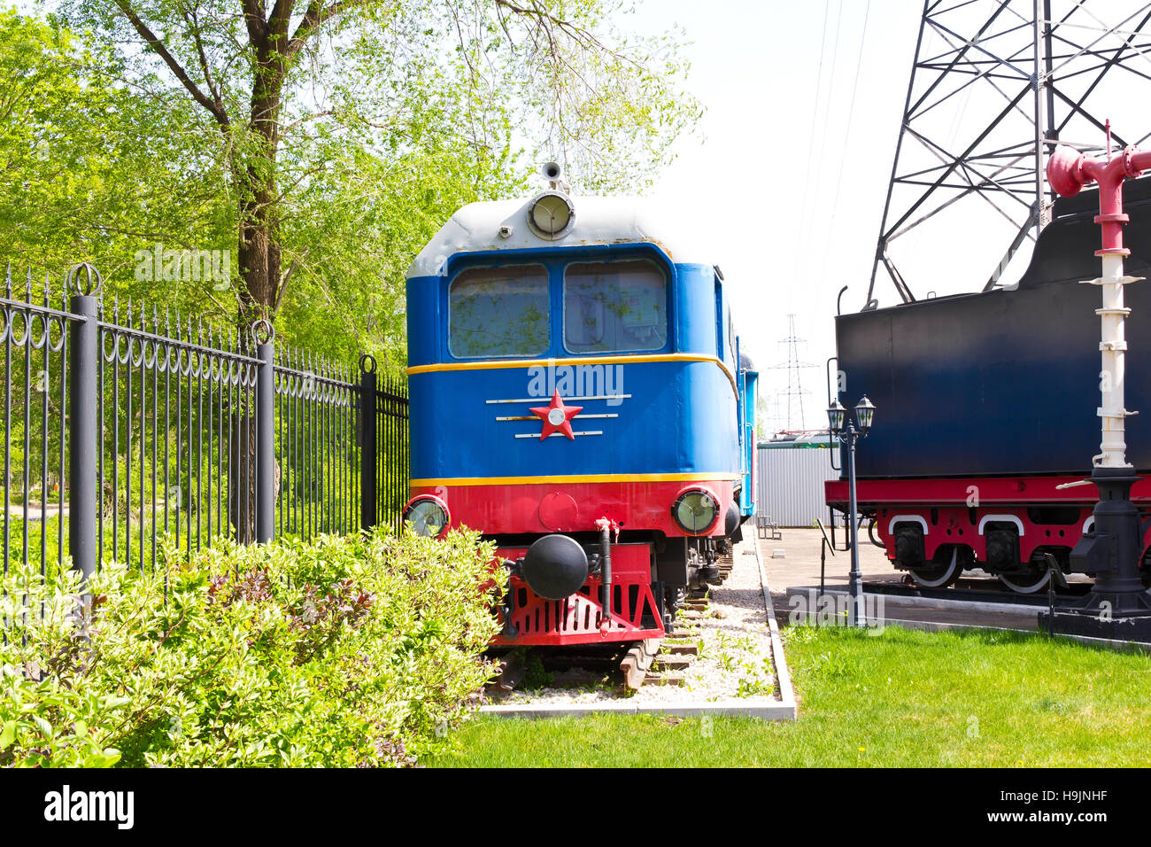 Photo de locomotive de chemin de fer russe à Samara Banque D'Images Photo de locomotive de chemin de fer russe à Samara Banque D'Images