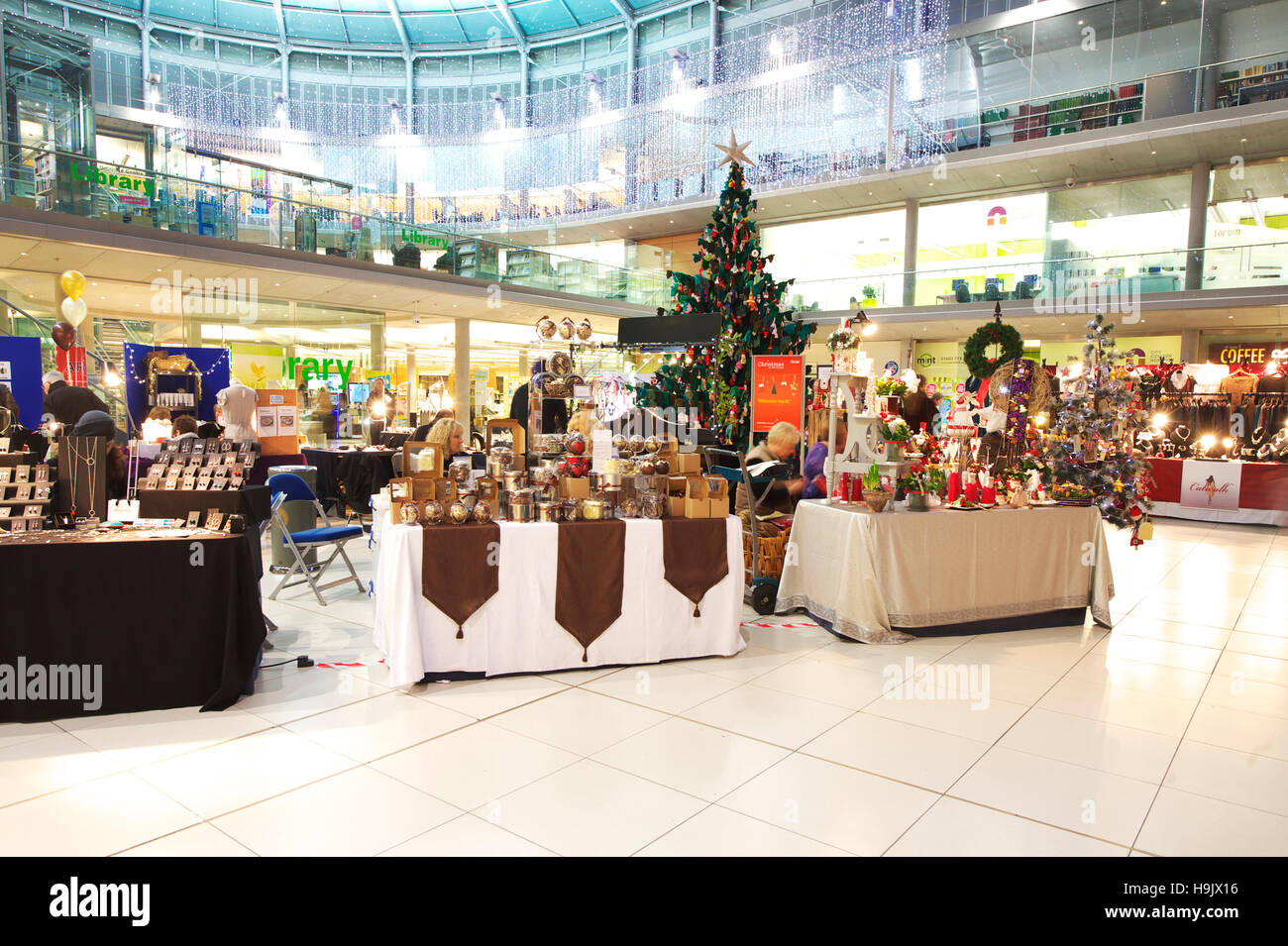 Marché artisanal de Noël fait main Norwich Banque D'Images