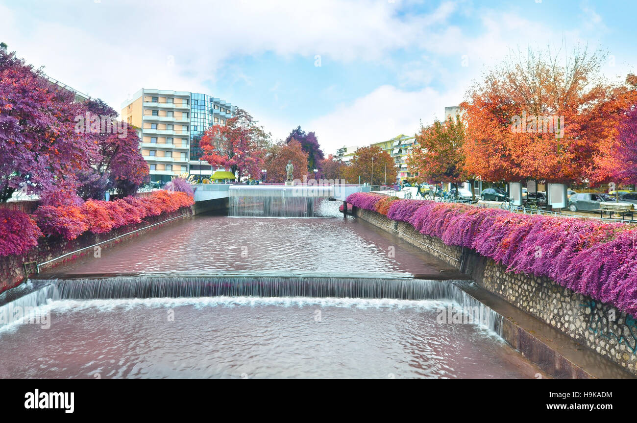 Rivière Lithaios Trikala Grèce Thessalie Banque D'Images