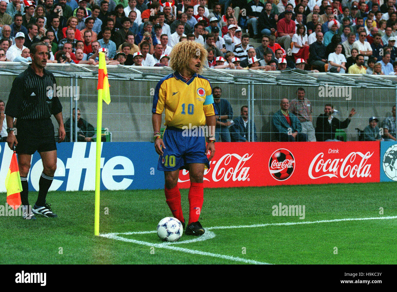 CARLOS VALDERRAMA PREND CORNER COLOMBIE V ANGLETERRE 26 Juin 1998 Banque D'Images