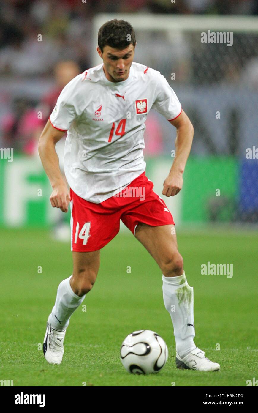 MICHAL ZEWLAKOW POLOGNE & le RSC Anderlecht GELSENKIRCHEN ALLEMAGNE COUPE DU MONDE 09 Juin 2006 Banque D'Images