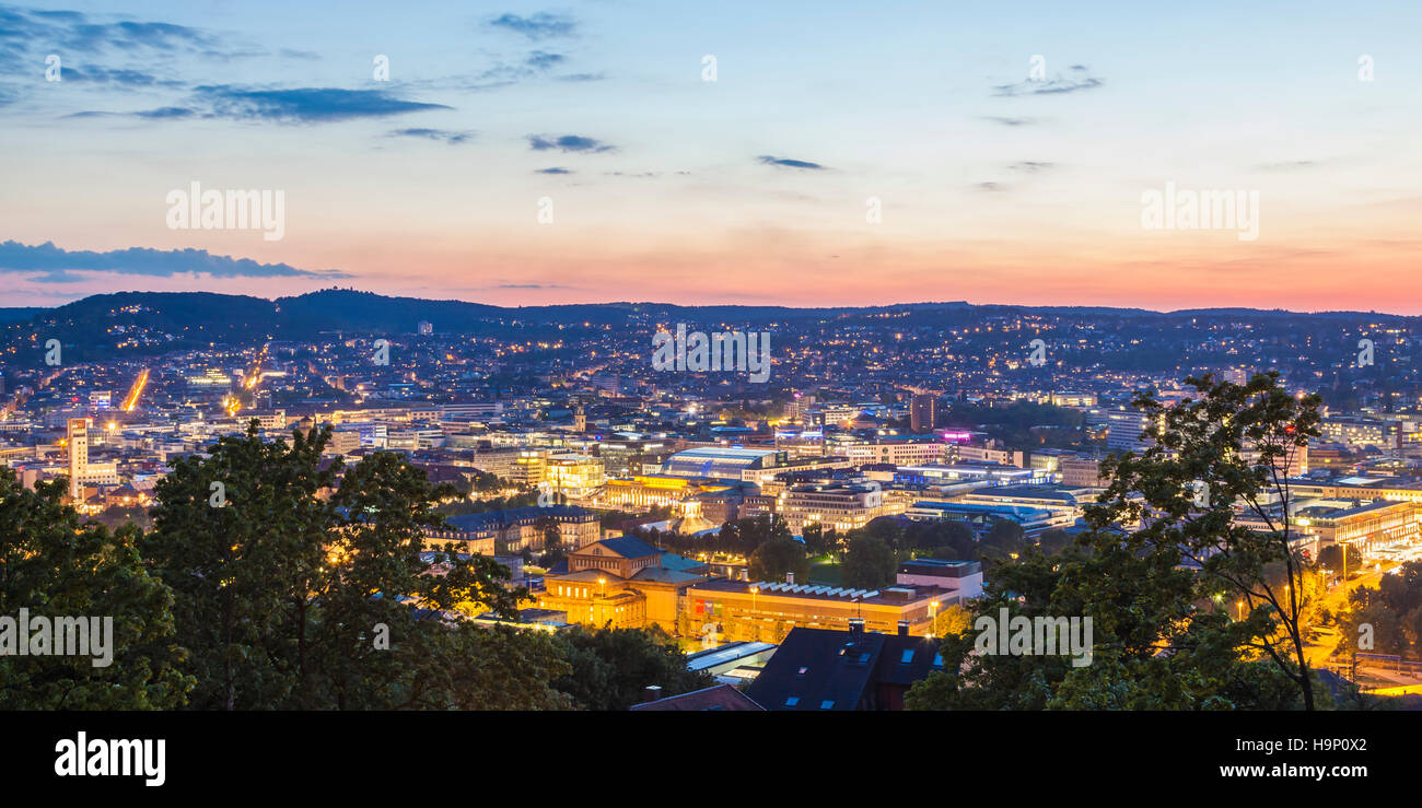 CITYSCAPE STUTTGART, BADEN-Württemberg, Allemagne Banque D'Images