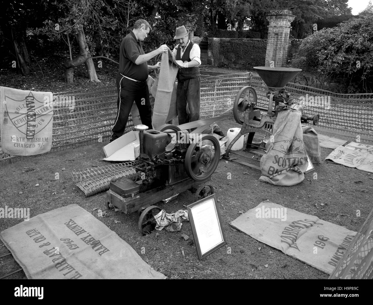 Affichage de l'arrêt de travail à moteur vintage à Holme Banque D'Images