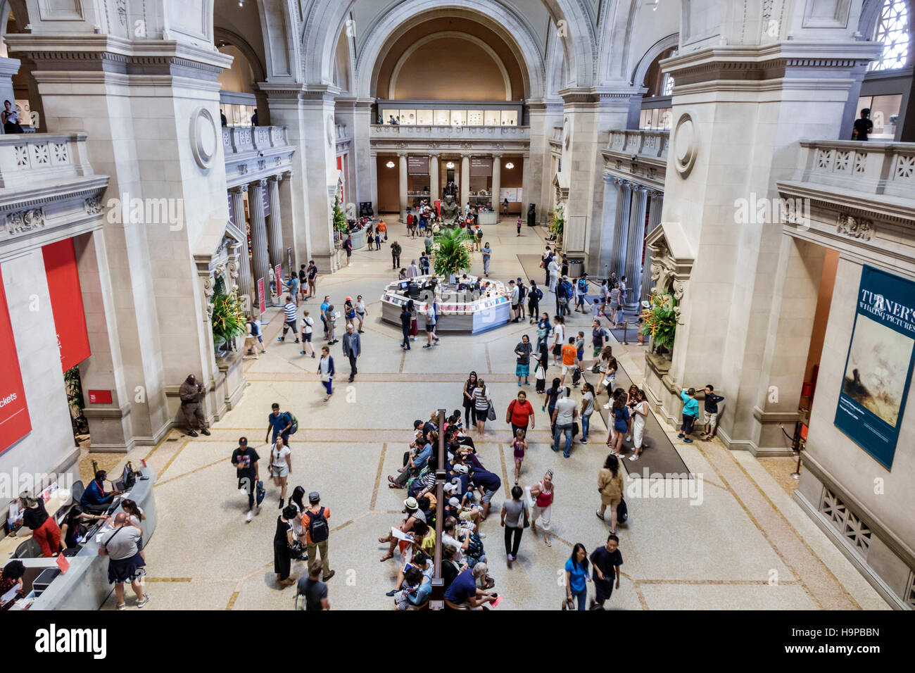 New York City, NY NYC Manhattan, Upper East Side, Fifth Avenue, Metropolitan Museum of Art, met, Great Hall, vue sur le dessus, bureau d'information, balcon, NY1607200 Banque D'Images