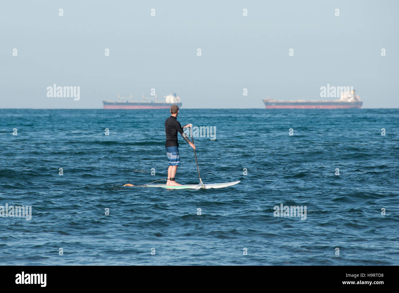 Stand Up Paddle Surfer Banque D'Images