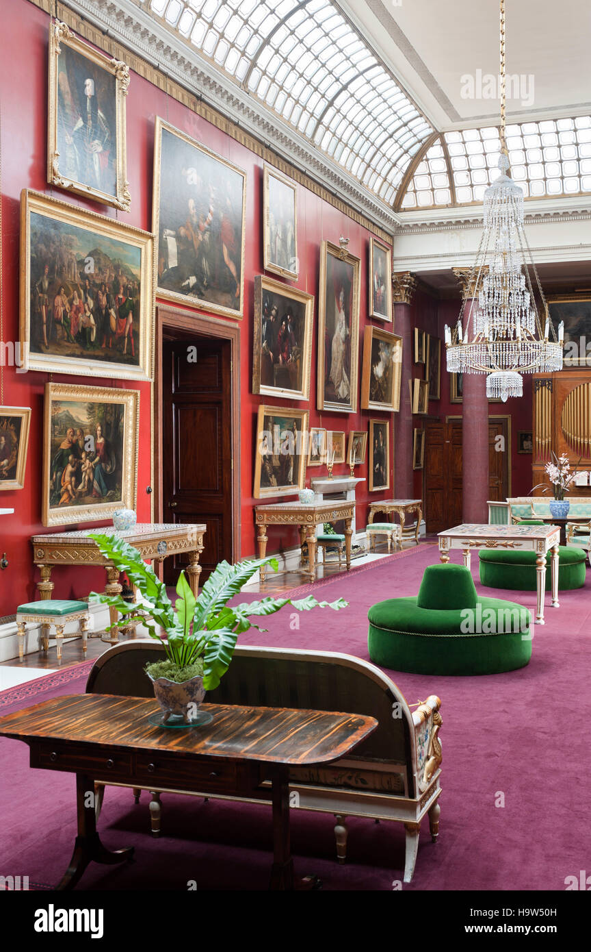 La Galerie à Attingham Park, Shropshire. La galerie photo a été conçu par John Nash en 1805. Banque D'Images