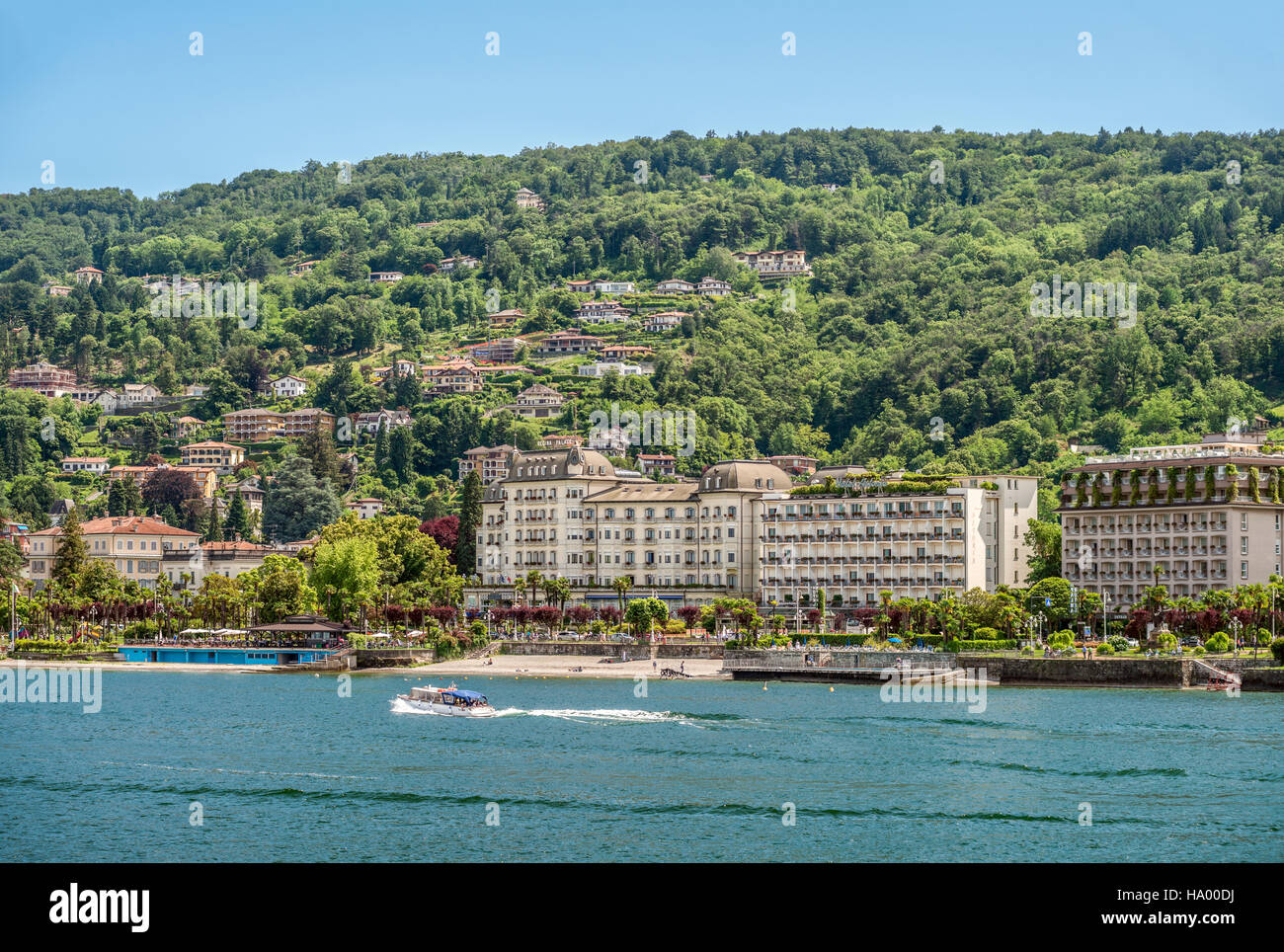 Front de mer de Stresa à Lago Maggiore, Piemont, Italie Banque D'Images