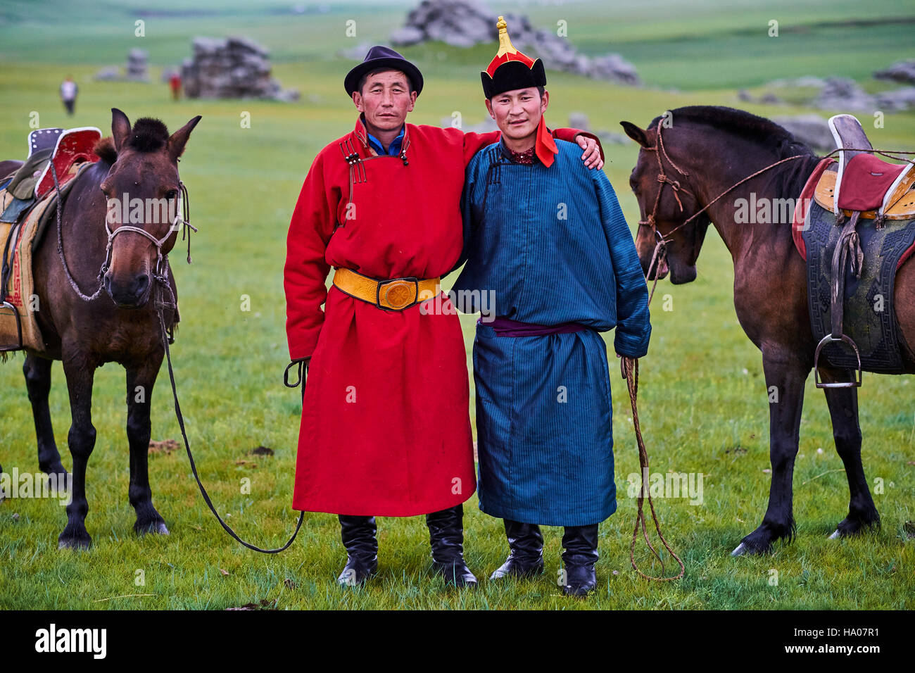 La Mongolie, province Arkhangai, cavalier dans la steppe mongole Banque D'Images