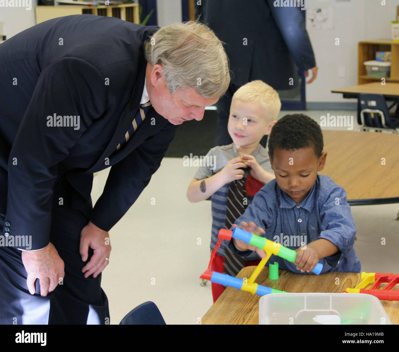 L’accent mis par l’USDA sur les communautés rurales, illustré par son travail à Marshalltown, met l’accent sur les problèmes de garde d’enfants, la lutte contre la pauvreté des enfants et le soutien à la croissance économique et aux services sociaux dans les zones rurales. Banque D'Images