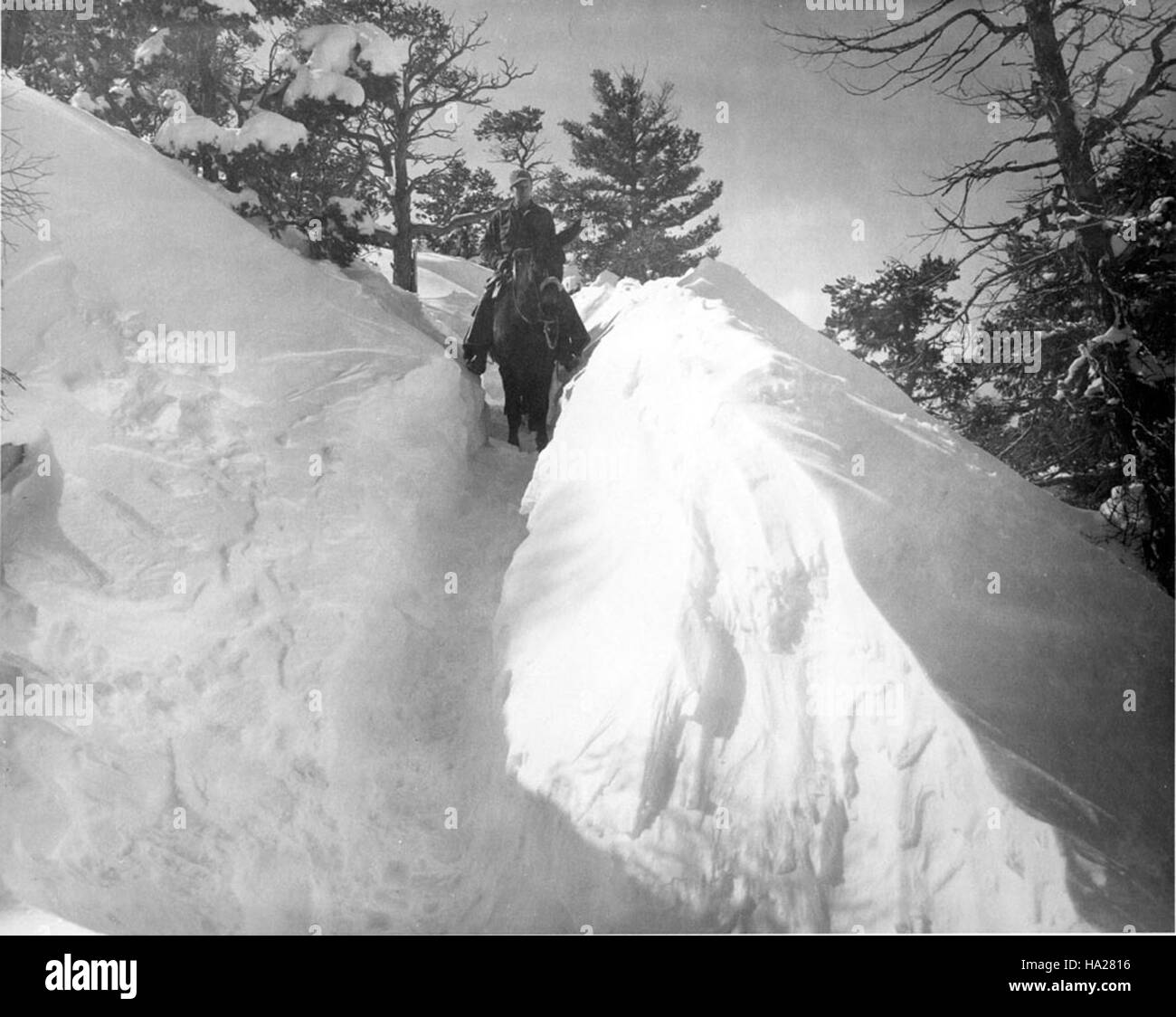 Grand canyon Grand Canyon nps 6970023407 01641Kaibab Trail Sentier historique ; contremaître dans la neige Banque D'Images